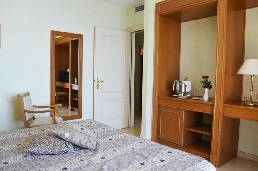 Hotel Ristorante La Lampara Джицерия Екстериор снимка