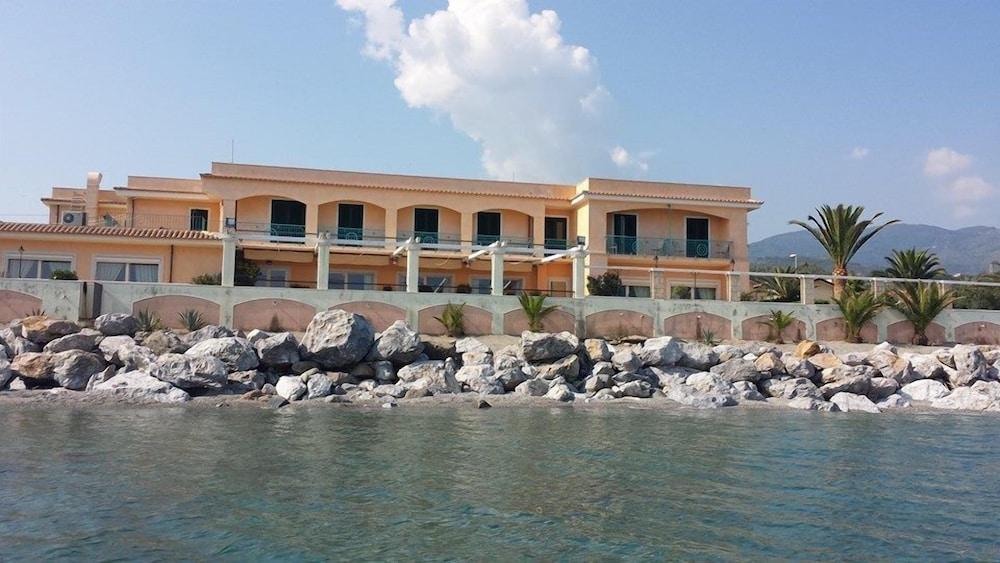 Hotel Ristorante La Lampara Джицерия Екстериор снимка
