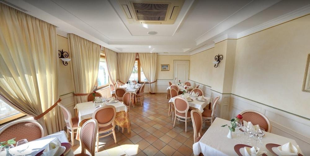 Hotel Ristorante La Lampara Джицерия Екстериор снимка