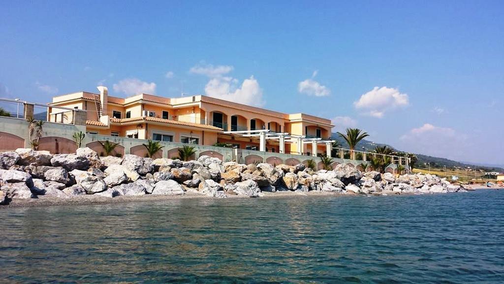 Hotel Ristorante La Lampara Джицерия Екстериор снимка