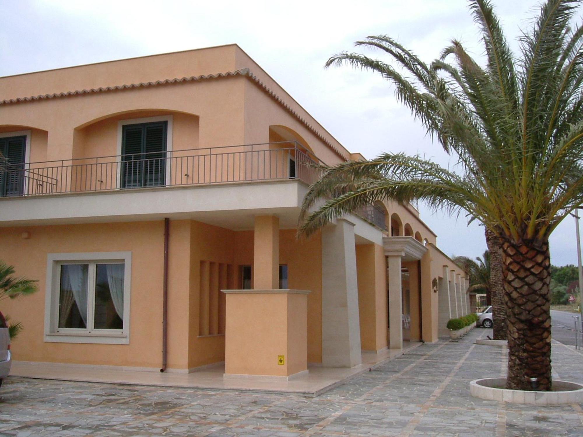 Hotel Ristorante La Lampara Джицерия Екстериор снимка
